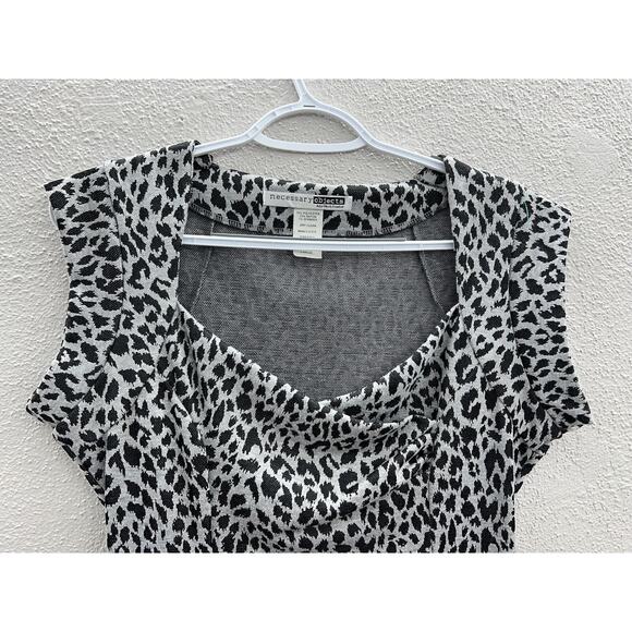 Womens Necessary Objects Dress Size Large Gray Black Animal Print Sleeveless - Picture 2 of 13